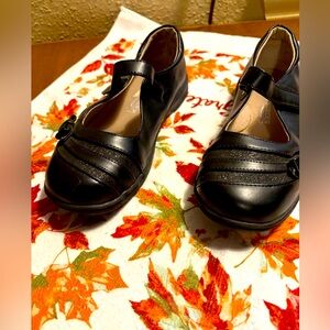 Girls Size 2 Black Easy Strider Mary Janes